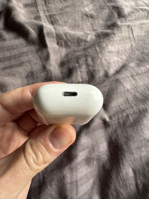 Кейс від airpods 1 gen оригінал