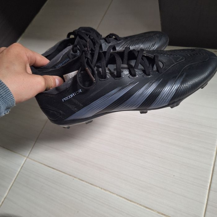 Adidas Predator копки буци