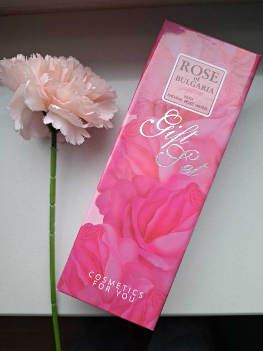 Rose Of Bulgaria -  zestaw prezentowy 3 x Mydełka Różane