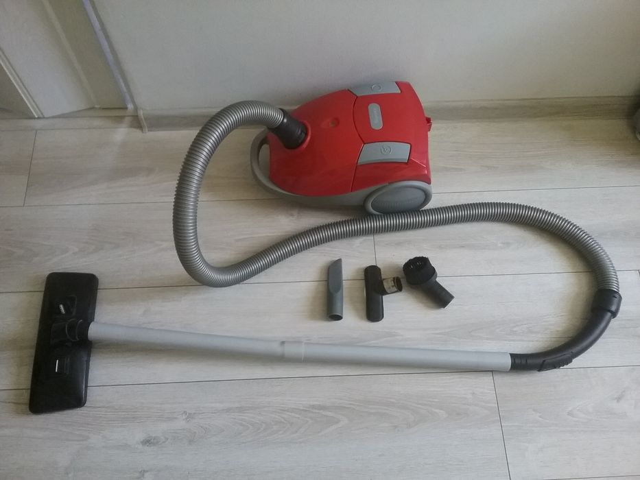 Odkurzacz workowy 1200W