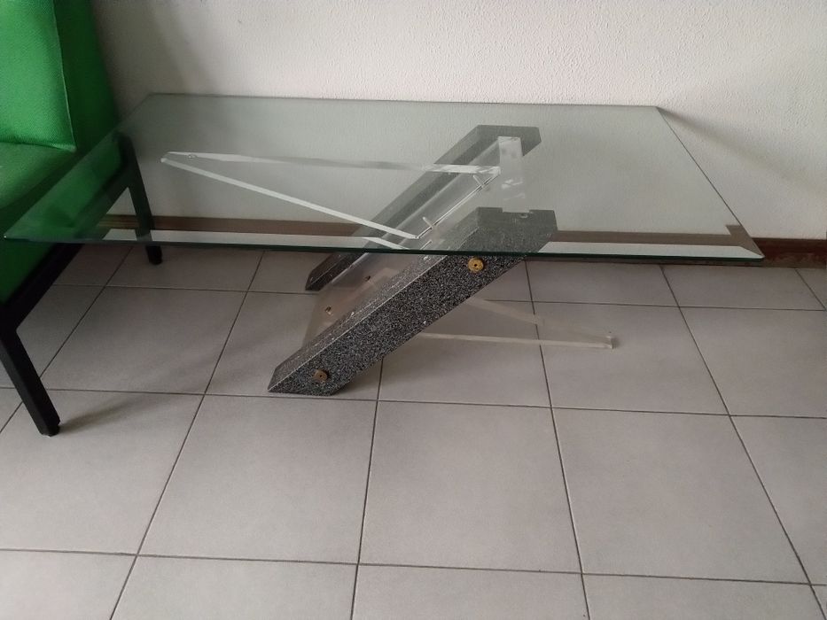 Mesa centro tampo em vidro