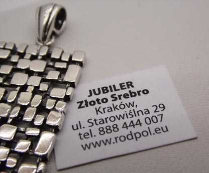 Srebrna zawieszka prostokąt z miniaturowych prostokątów