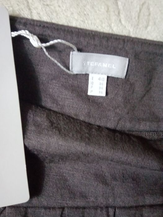 Красива спідничка бренду Stefanell