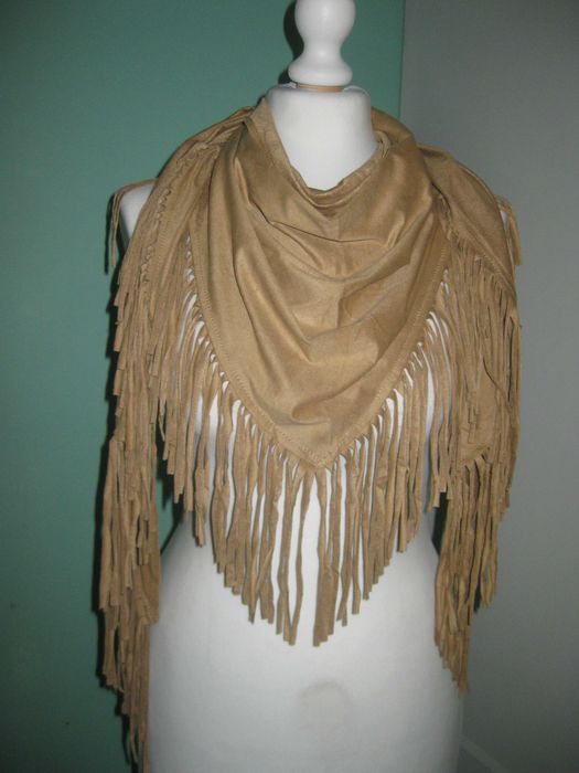 Chusta damska boho frędzle uniwersalna