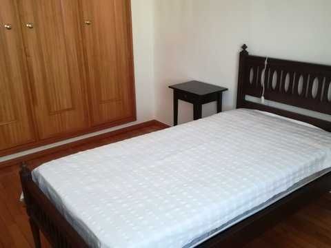Alugo quarto em Barcelos