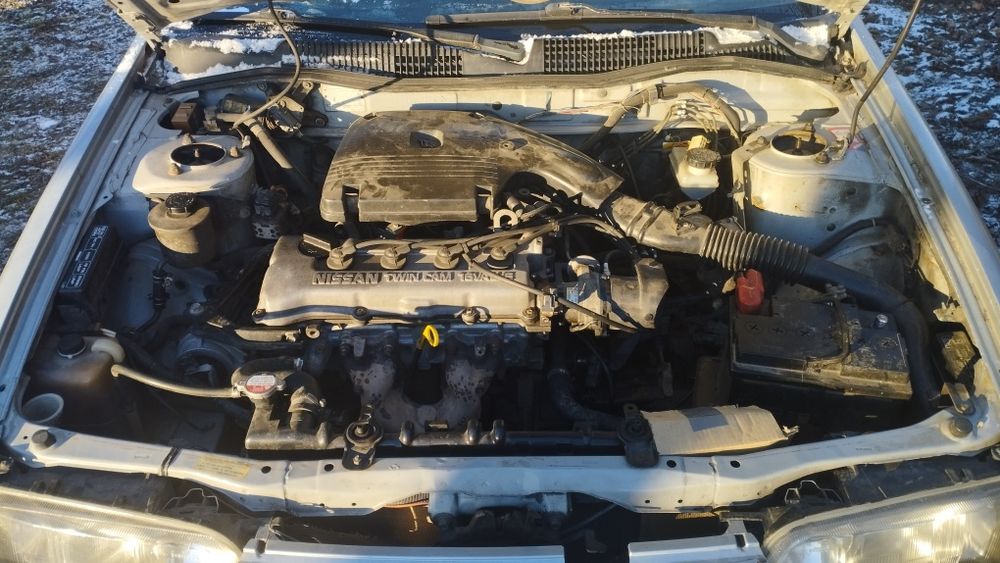 автомобіль Nissan 1.6