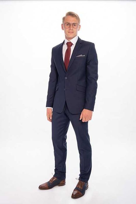Garnitur granatowy typu Slim 176 na szczupłego