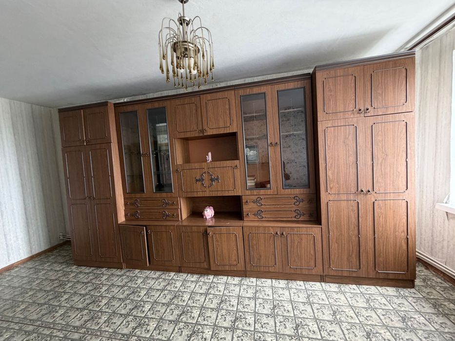 Віддам безкоштовно меблі