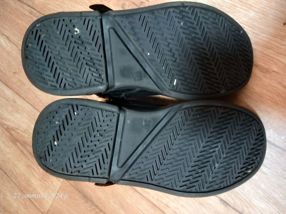 Дитячі черевички