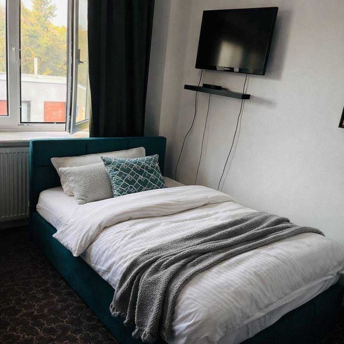 Свободно! 2-х местная комната Хостел Говорим по UA RU PL. Hostel pokój