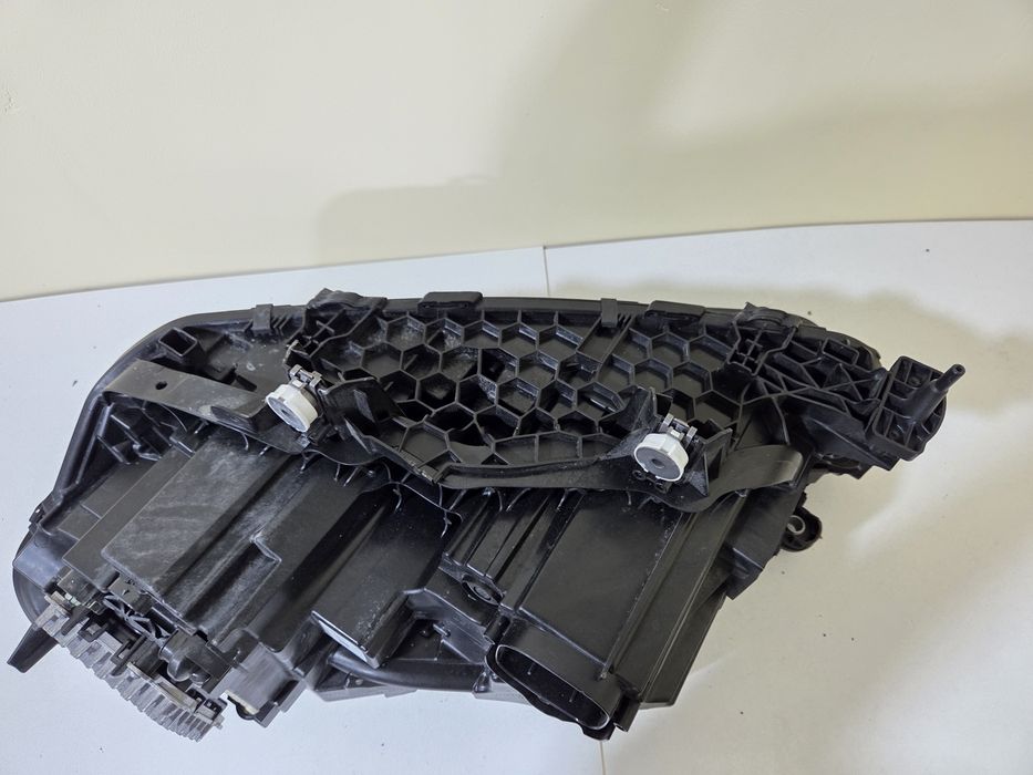 Фара права BMW X5 X6 G05 G06 2024-2026 USA