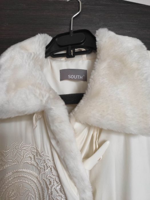 Пальто стеганное,демисезонное