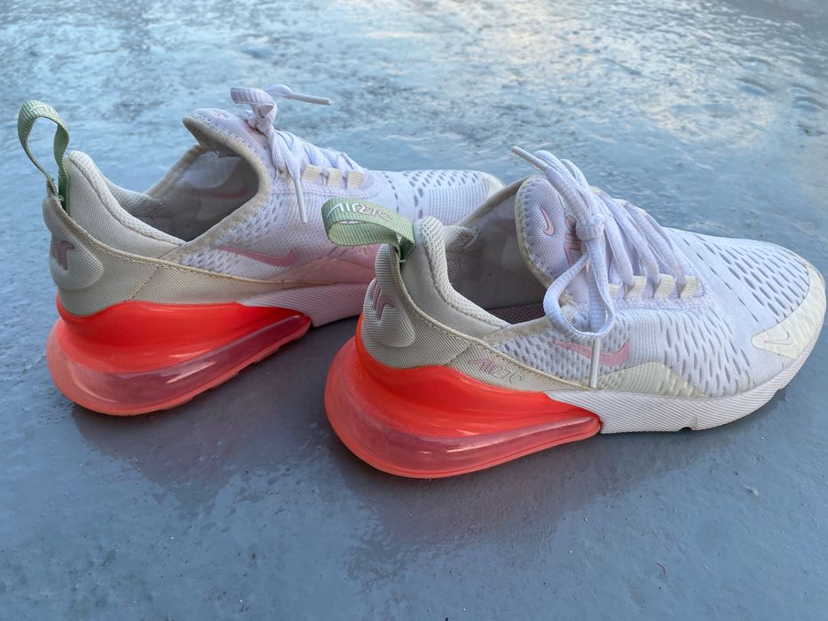 Imperdível: Air Max 270 Brancas, rosa…