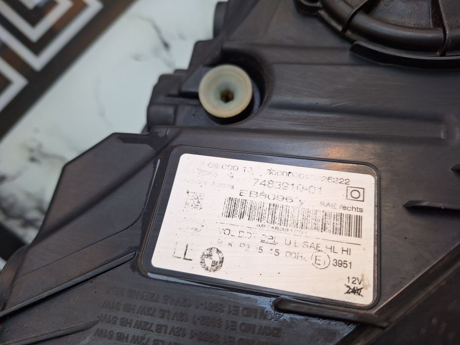 Продам фари Bmw 7series g 11-12 америка adaptive led