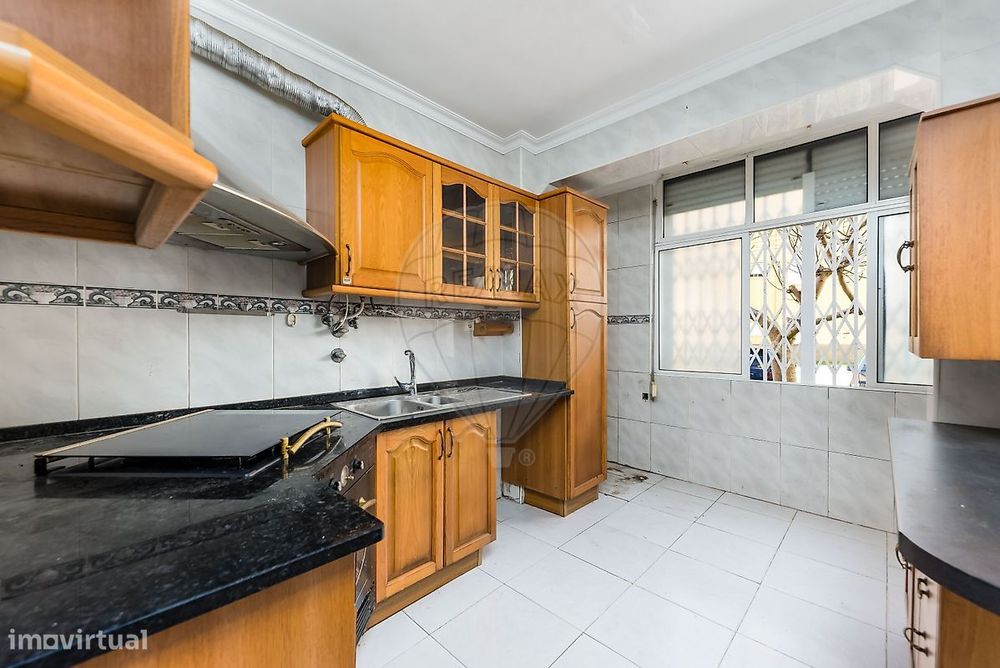 Apartamento T2 para venda — Alto Do Seixalinho, Santo André E Verderena, Setúbal
