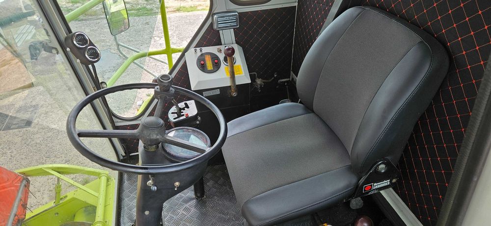 Комбайн зернозбиральний Claas Dominator 56 3.6m