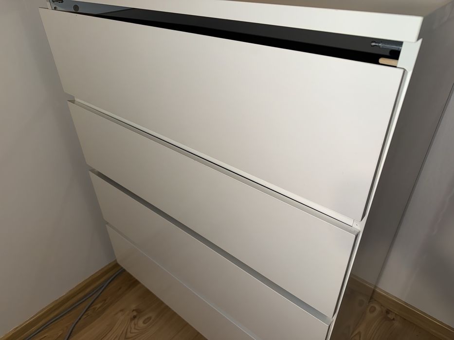 Komoda biala 4 szuflady 80x100 cm