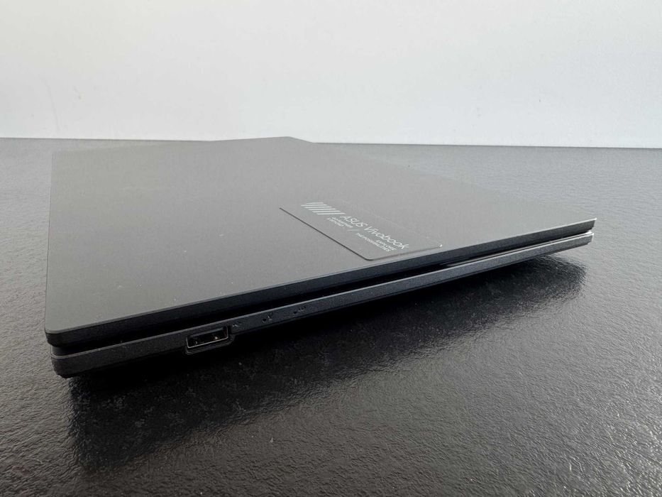 ASUS Vivobook Go 15 E1504FA (E1504FA-L1367W) OLED
