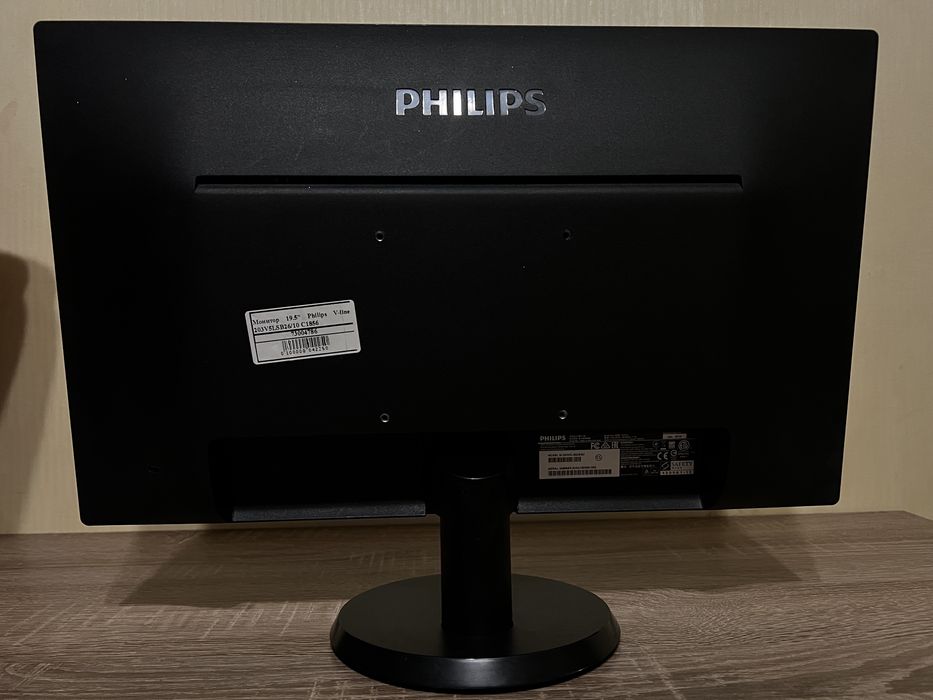 Монітор Philips 19.5