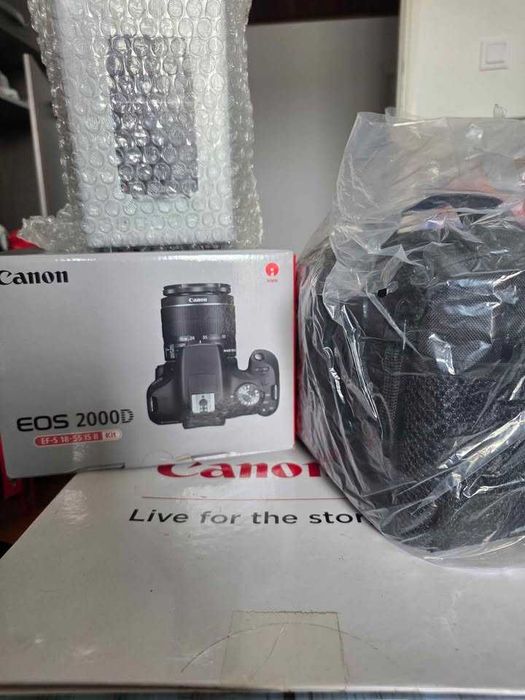 Kit completo Canon EOS2000D (Objetiva 75-300 e o estojo vendido aparte)