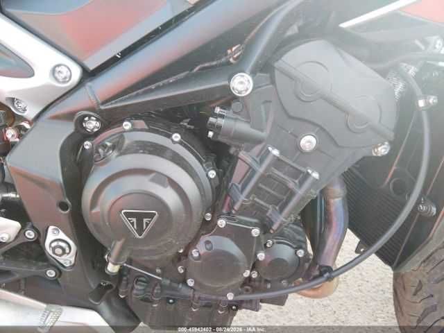Triumph Street Triple 765 RS 2024