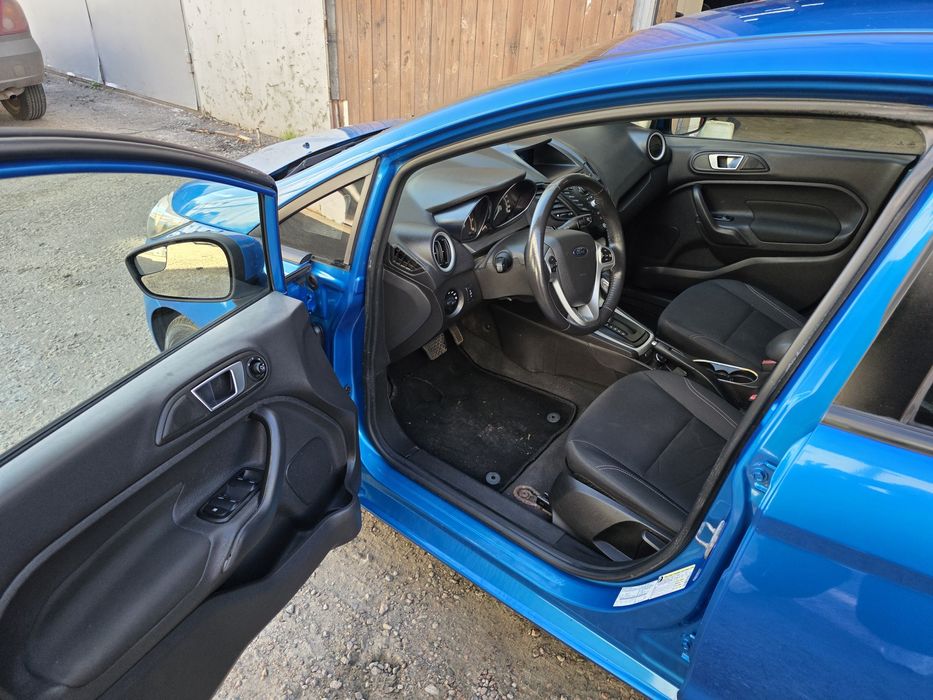 Ford Fiesta 2014 рік, 1.6 літра , автомат