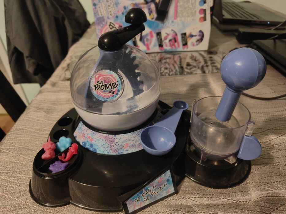 Fabryka do kul do kąpieli