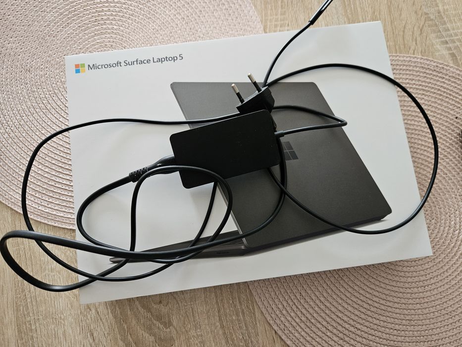 Microsoft Surface Laptop 5 13,3", 8GB ram, 512gb