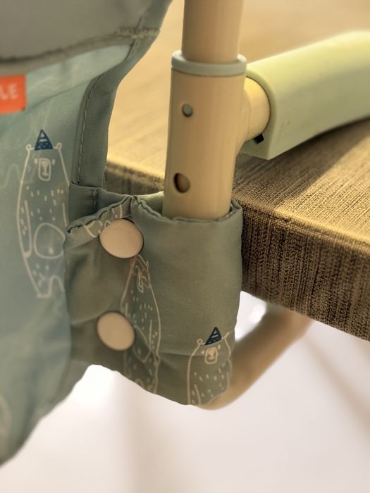 Cadeira de mesa portátil Badabulle – dobráv