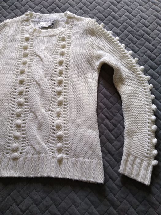 Sweter damski biały warkocz