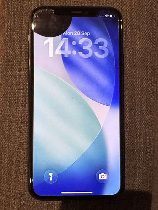 iPhone 11 Pro 512GB – Face ID Funciona – Ecrã Danificado