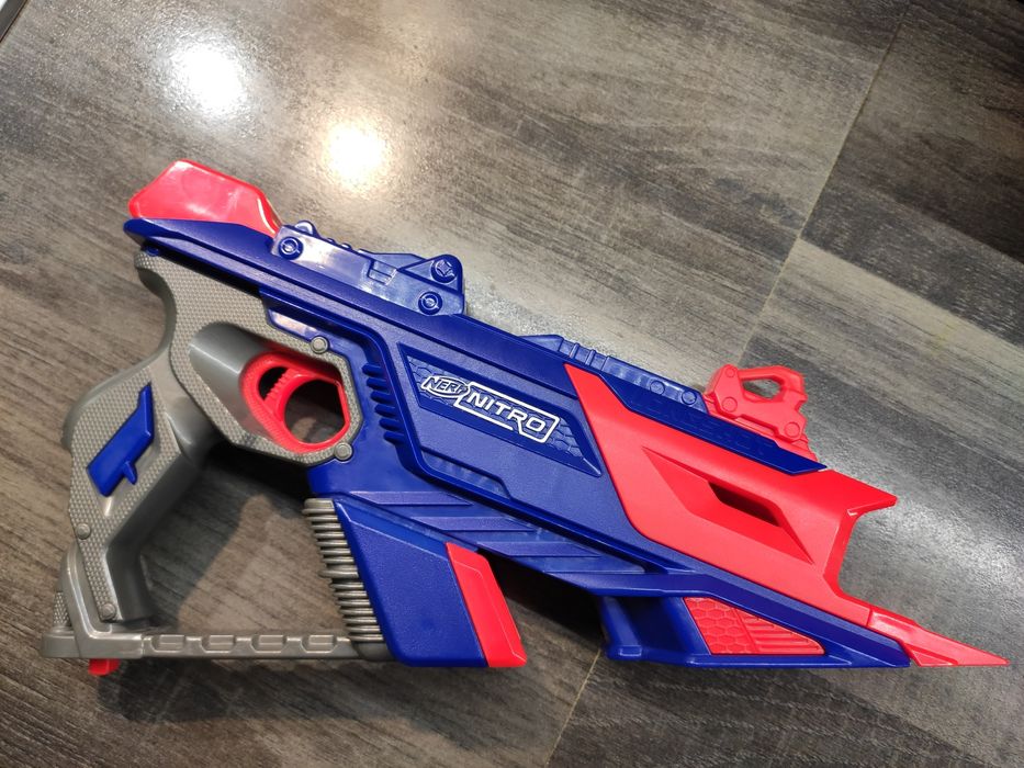 Nerf Nitro wyrzutnia autek katapulta