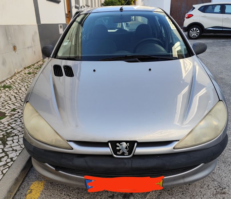 Carro Peugeot 206