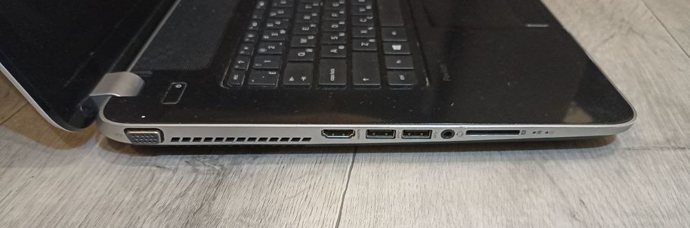 17.3" HD+ \Hp для навчання\ 4ядра (AMD A10)\ Ati Hd8700\ 1час