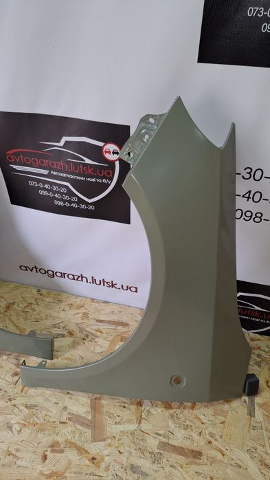 Крило крыла Skoda Fabia roomster Фабия румстер фабіа