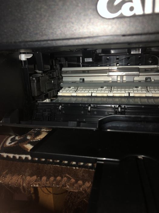 Продам принтер Canon в ідеальному стані