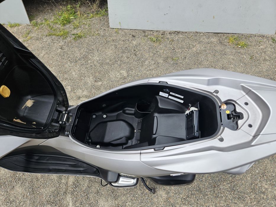 Honda PCX150 с контейнера без пробега по Украине из Японии .Максискутер Хонда 150куб.Доставка/Отправка по Украине