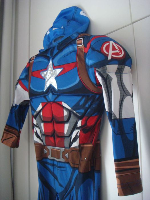 strój przebranie superman batman avengers efekt mięśni 98 / 104