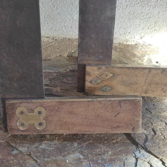 Antiguidades. Objectos de carpintaria com história