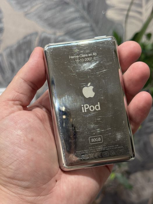 Apple iPod Classic 80 GB
