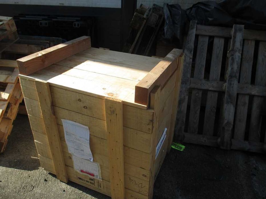 skrzynia drewniana transportowa