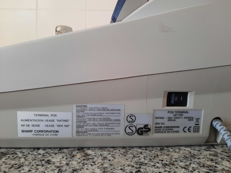 Registadora Sharp UP 700