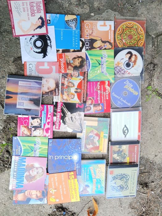 Płyty z muzyką zestaw 25 sztuk