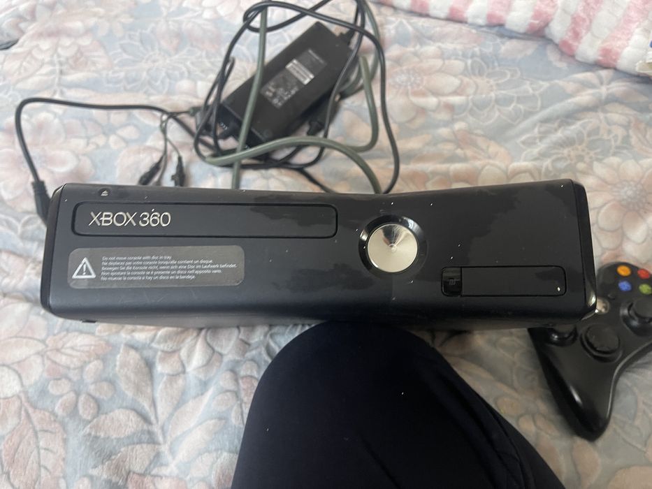 Продам  xbox 360 в робочому стані