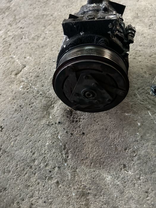 Kompresor sprezarka klimatyzacji renault 2.0 dci