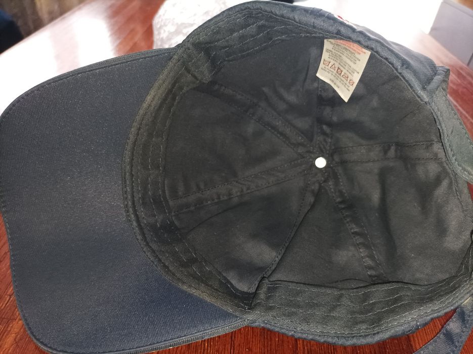 Red Bull czapka baseballówka