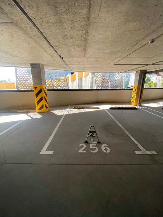 MANHATTAN CITY APART с паркингом Берестейський проспект  11