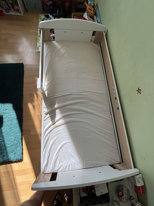 Łóżko dziecięce z szufladą