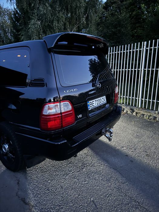 Продам Lexus Lx470