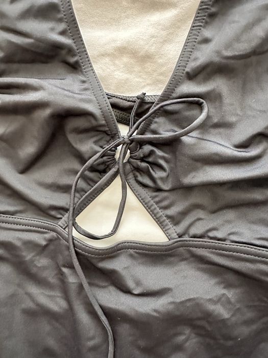 Купальник asos суцільний